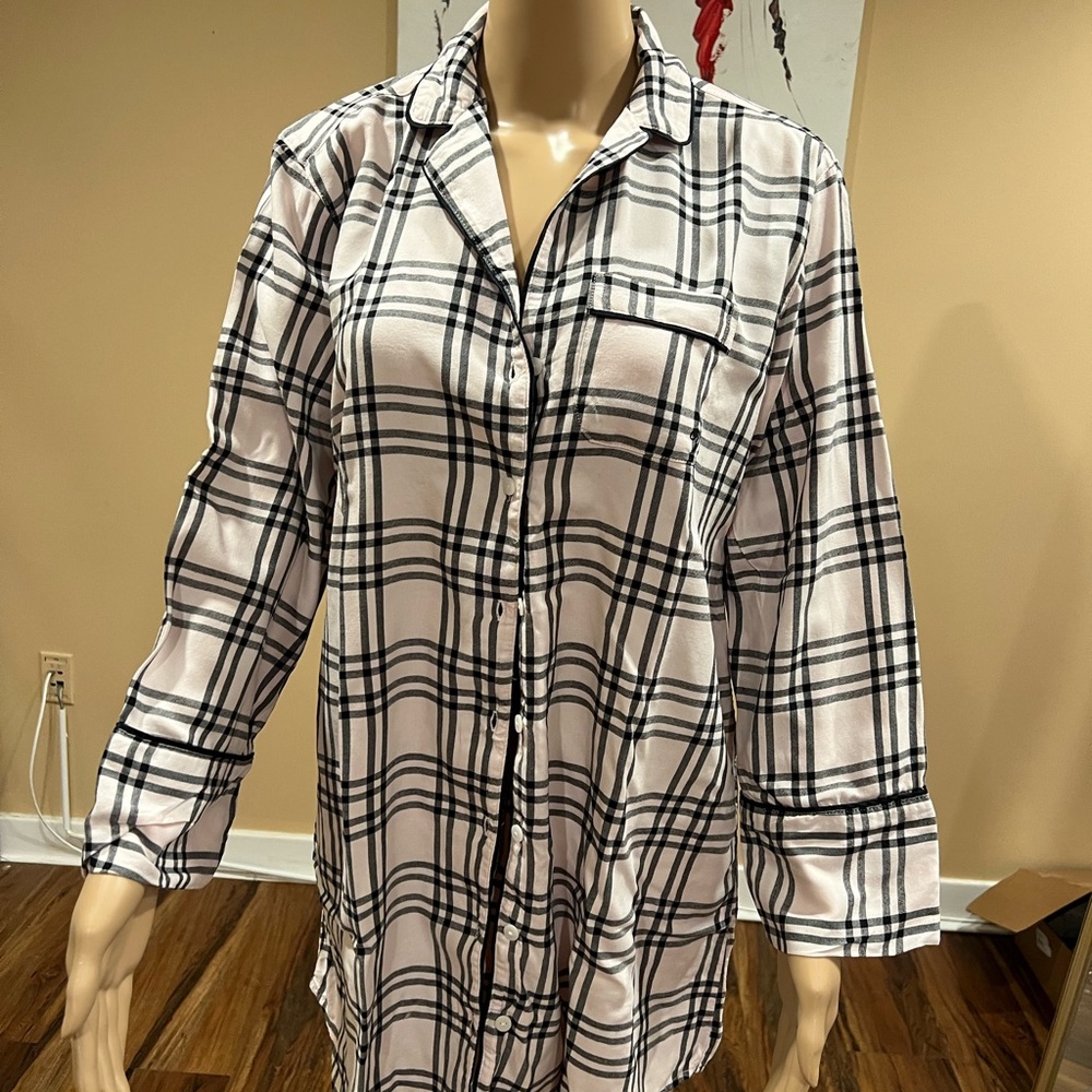 Victoria's Secret Black and White Plaid Pajama Top
